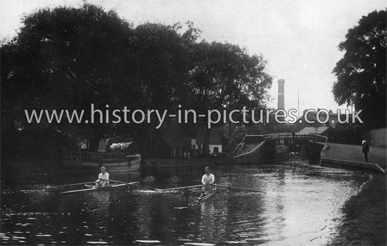 Rowing on the River Lea, Leyton, London. c.1913